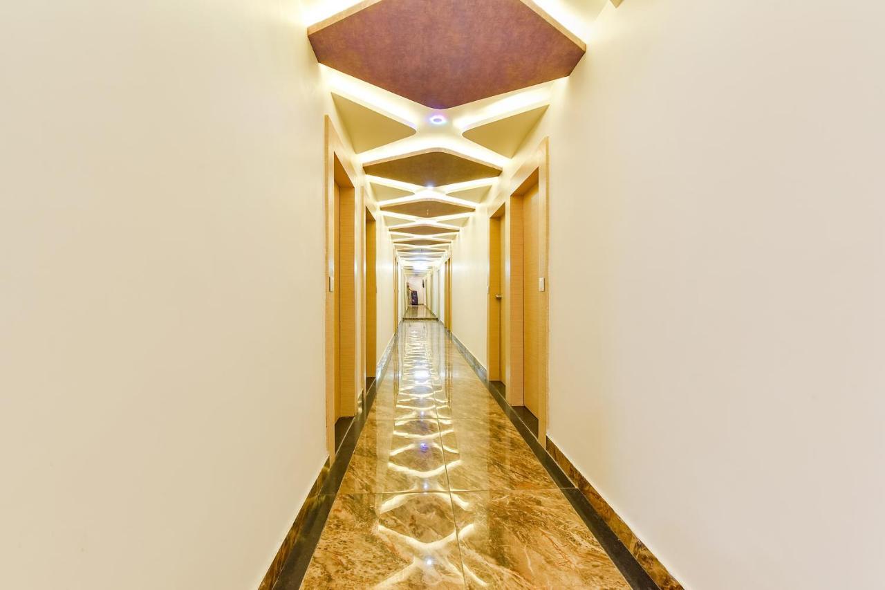 Fabhotel Symphony Grand Ahmedabad Exteriör bild