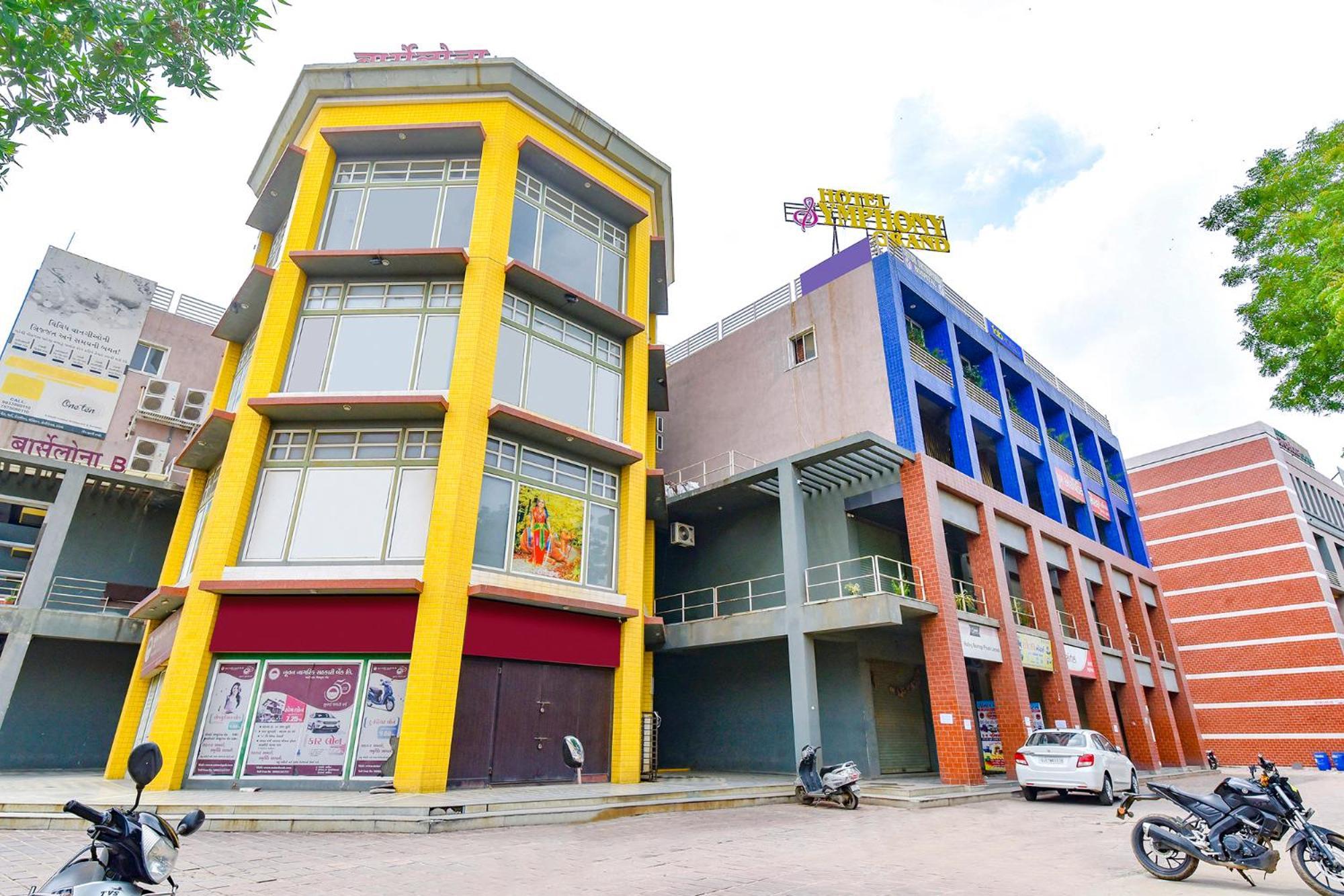 Fabhotel Symphony Grand Ahmedabad Exteriör bild